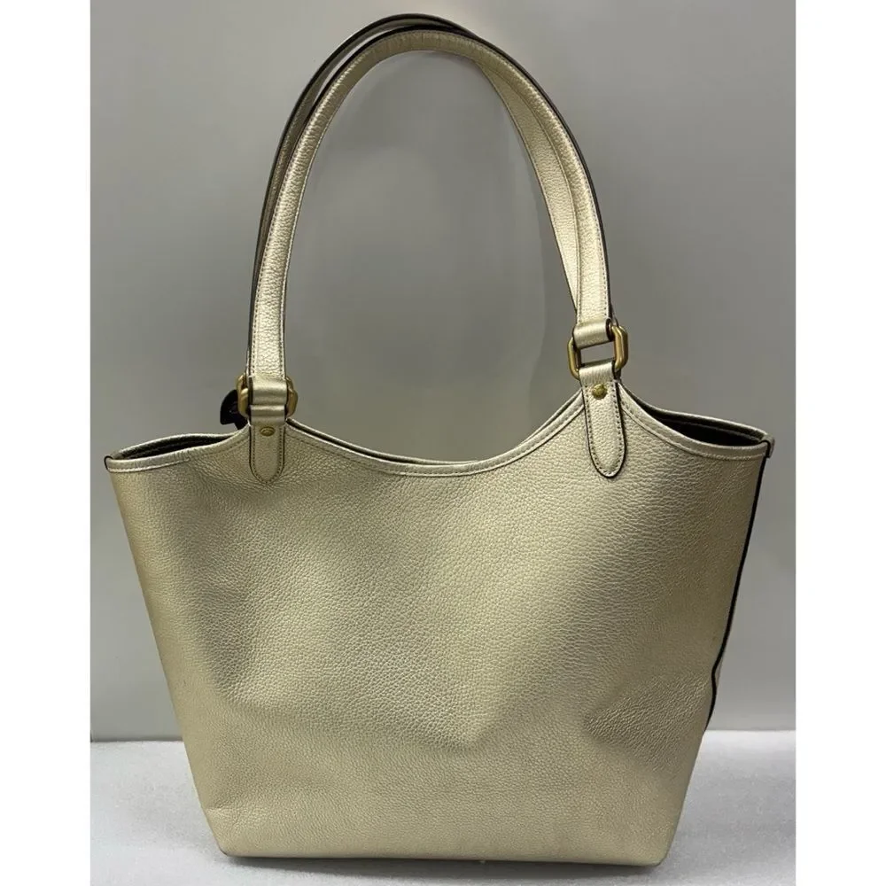Rare Coach 1941 Everyday Metallic
Leather Tote Bag - Picture 4 of 12